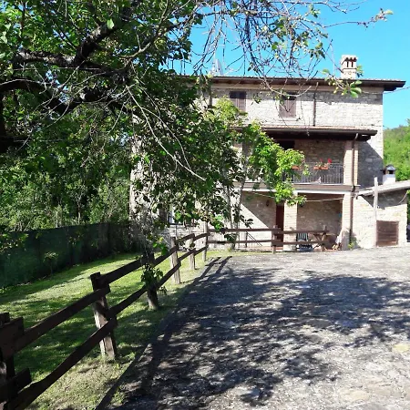 A Fine 2 Bedroom Stone House In Emila *