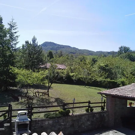 A Fine 2 Bedroom Stone House In Emila Holiday home *