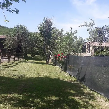 Casa vacanze A Fine 2 Bedroom Stone House In Emila *