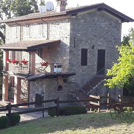 A Fine 2 Bedroom Stone House In Emila *