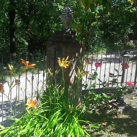 A Fine 2 Bedroom Stone House In Emila * Piacenza