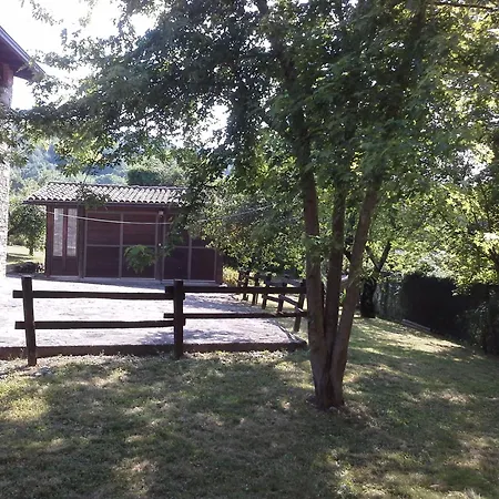 A Fine 2 Bedroom Stone House In Emila Holiday home
