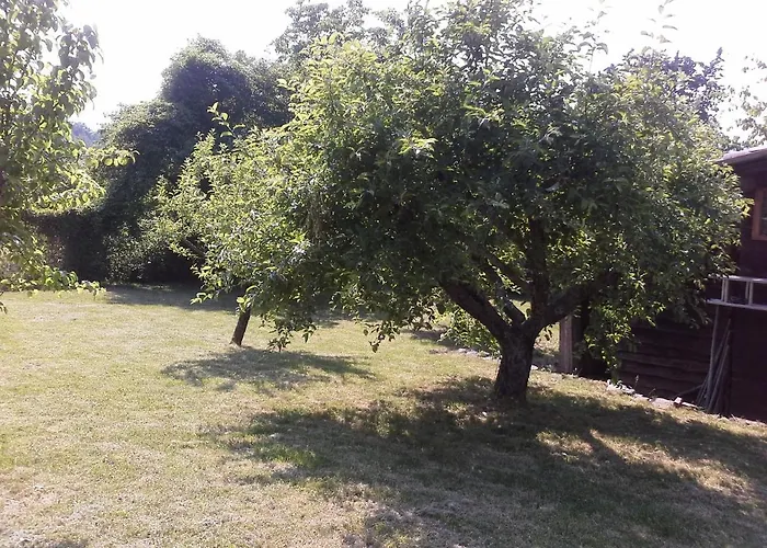 A Fine 2 Bedroom Stone House In Emila