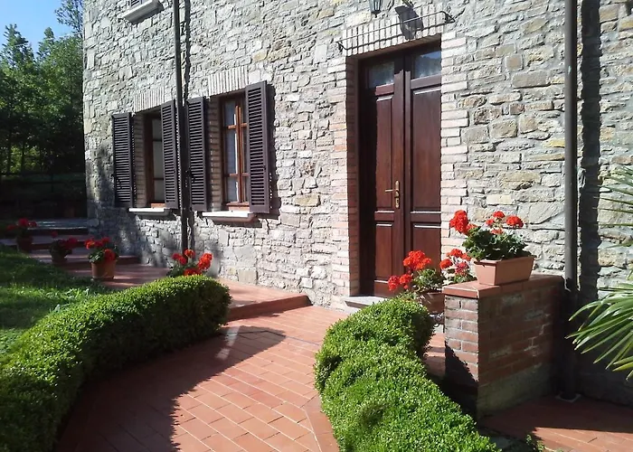 A Fine 2 Bedroom Stone House In Emila Piacenza