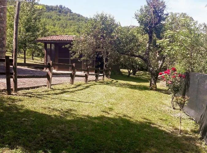 A Fine 2 Bedroom Stone House In Emila Ferienhaus *