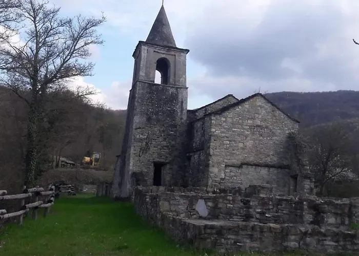 A Fine 2 Bedroom Stone House In Emila * Piacenza